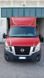 Nissan Nv400