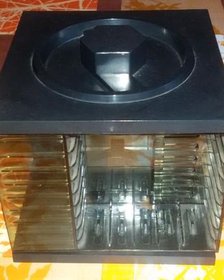 Portacassette musicali girevole