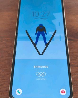 SAMSUNG GALAXY Z FLIP 3 OLYMPIC EDITION GOLD 256GB
