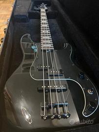 Fender Precision Duff McKagan