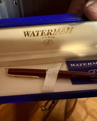 Waterman Apostrophe Bordeaux con Minuterie Dorate