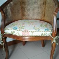 Preziosa sedia antica