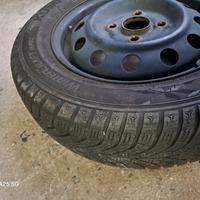 Pneumatici nuovi mai usati,Cerchi in Buono stato