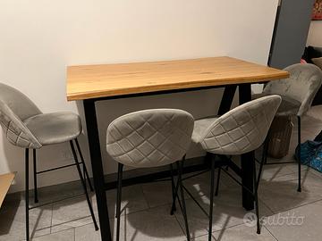 Tavolo bar + 4 sgabelli alti
