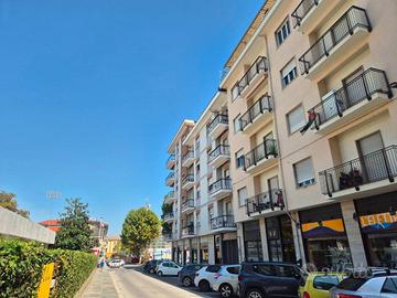 Attico / Mansarda di 86 m² con 4 locali a Cuneo