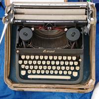 Everest macchina da scrivere d'epoca anni '30/'60