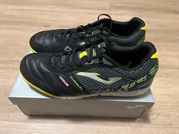 SCARPE CALCETTO