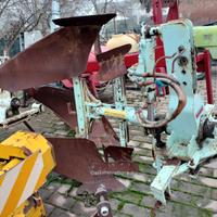 Aratro Samadoval usato