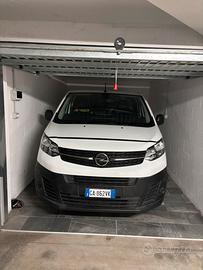 Opel vivaro anno 2020 1 proprietario 100.000km