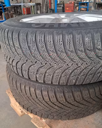 Gomme  invernali  e cerchi hyundai