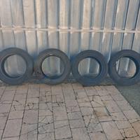 PNEUMATICI 215 60 R 17