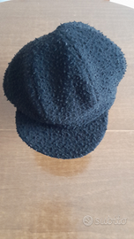 Berretto da donna con visiera