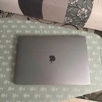 Macbook pro i9 1tb