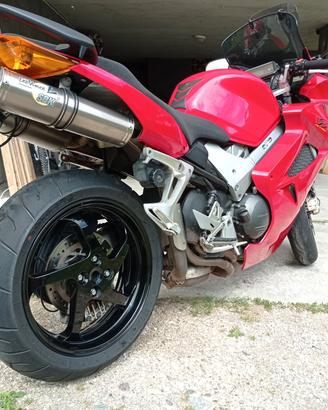 Honda vfr 800