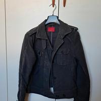 giubbotto grigio scuro da donna 