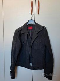giubbotto grigio scuro da donna 