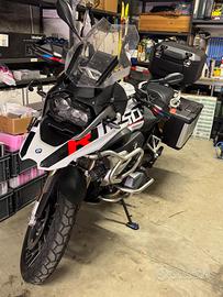 BMW 1250gs