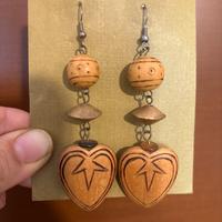 Orecchini pendenti in legno