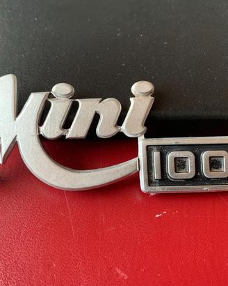 Innocenti Mini 1000 : loghi in metallo
