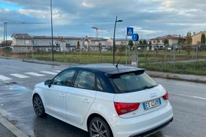 Audi A1 Sportback 1.6 tdi S Line Edition plus 90cv