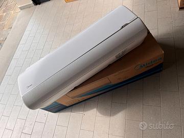 N. 3 Split Midea Breezeless NUOVI