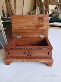 Cofanetti artigianali in legno