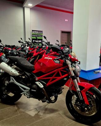 Ducati Monster 696 KM 10000 PARI A NUOVO