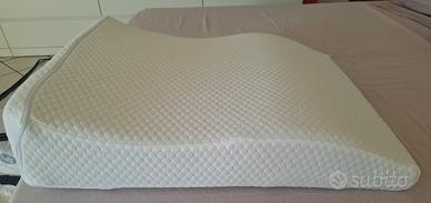 Coppia di cusci i gambe in memory foam come nuovi 