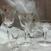 Servizio di bicchieri in cristallo 