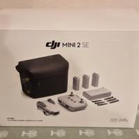 Mini drone DJI Mini 2 SE Fly More Combo