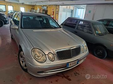 RICAMBI MERCEDES E 211 SW