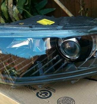 Faro Skoda Octavia 3 Xenon dal 2012 in poi
