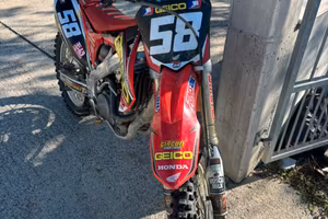 Honda crf 2010