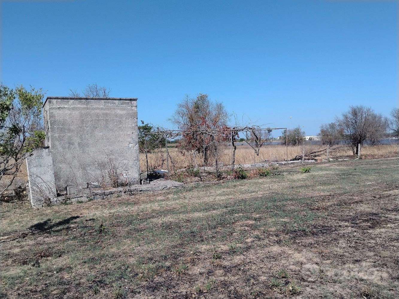 terreno agricolo di 2200mq con piccolo annesso - Vista 2