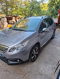 Peugeot 2008 bluHdi 1600 100CV 2016
