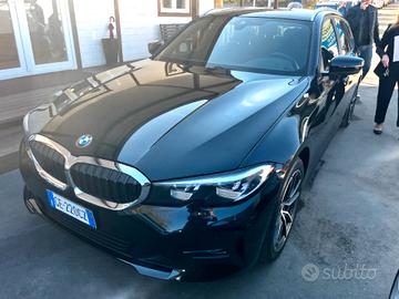 Bmw 318 318d 48V Touring Luxury