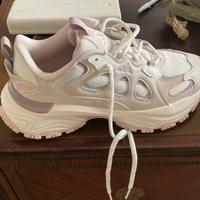 ADIDAS Shadow Valley  come nuove per misura errata