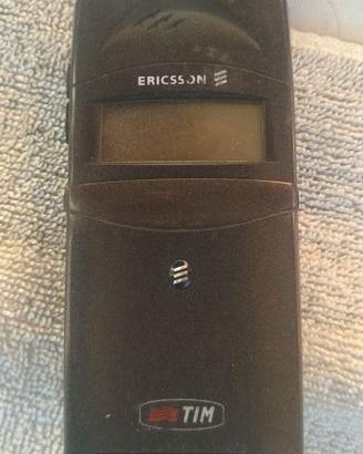 Cellulare Alcatel e   Ericsson