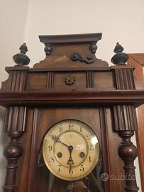 Orologio a pendolo antico 