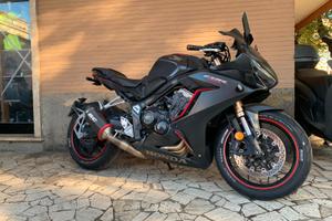 Honda CBR 650 R