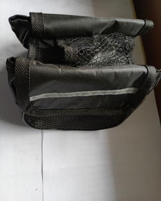 Mini portaoggetti su telaio bici nero