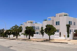 2 LOCALI A SAN VITO LO CAPO