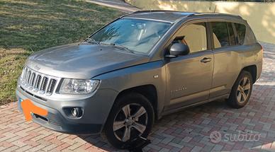 Jeep da rimettere a posto