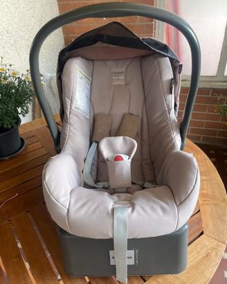 Ovetto Inglesina per neonato con capottina