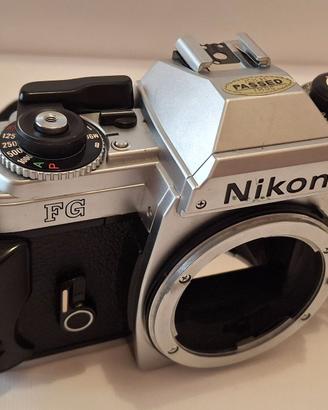 Nikon FG + Nikkor 50