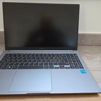 Samsung Galaxy Book4 15.6” i3 | 8GB RAM | 256GB SS