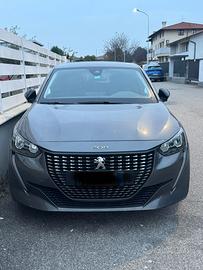 Peugeot 208 Allure Pack