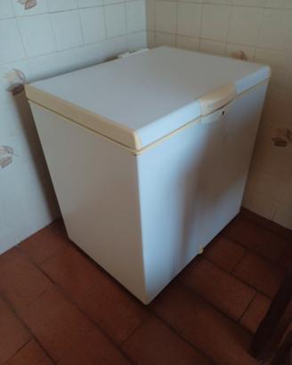 Freezer professionale a pozzetto