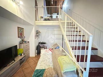 2 LOCALI A VAPRIO D'ADDA