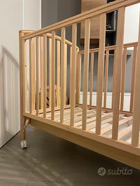 Lettino Pali in  legno naturale 132x 72x 100h